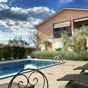  Apartment Bellistra